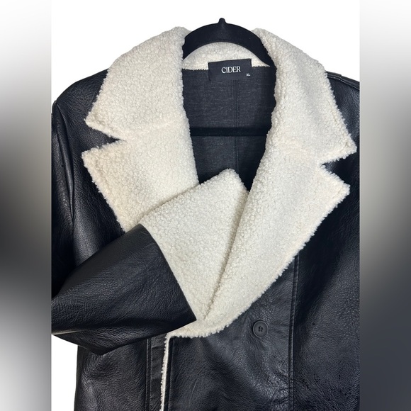 [ CIDER ] Black Faux Leather oversized Jacket Faux Shearling Trim: XL: L… - Picture 2 of 7